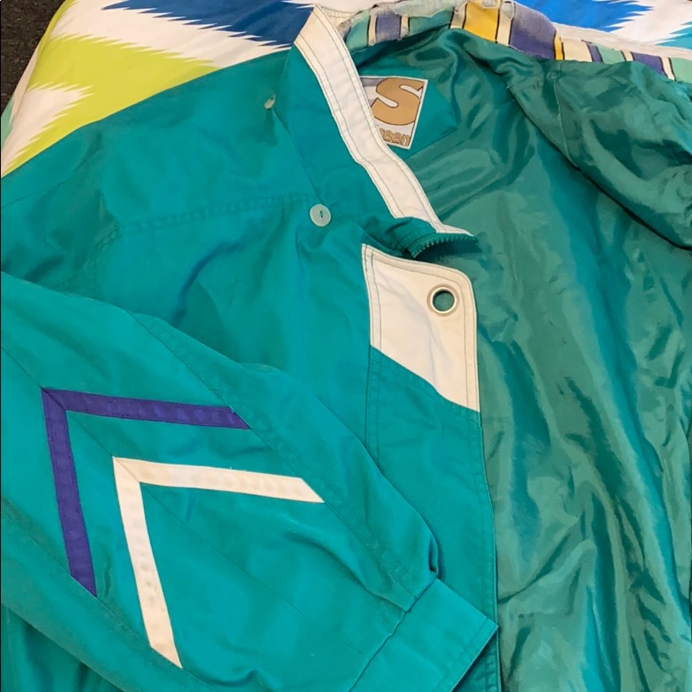 current seen Retro windbreaker jacket, 3X